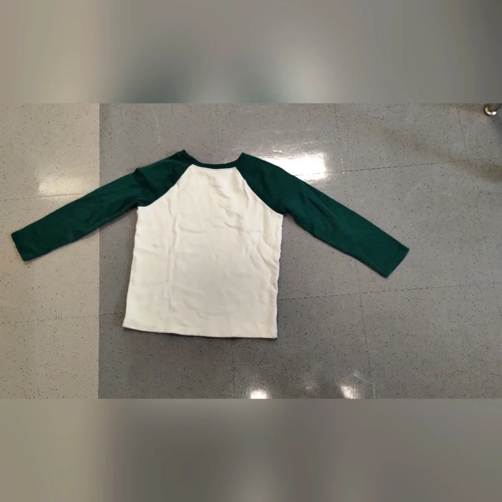 •Disney's Mickey Mouse Toddler Boy Size 6 Raglan Holiday Tee by Jumping Beans - Picture 5 of 11